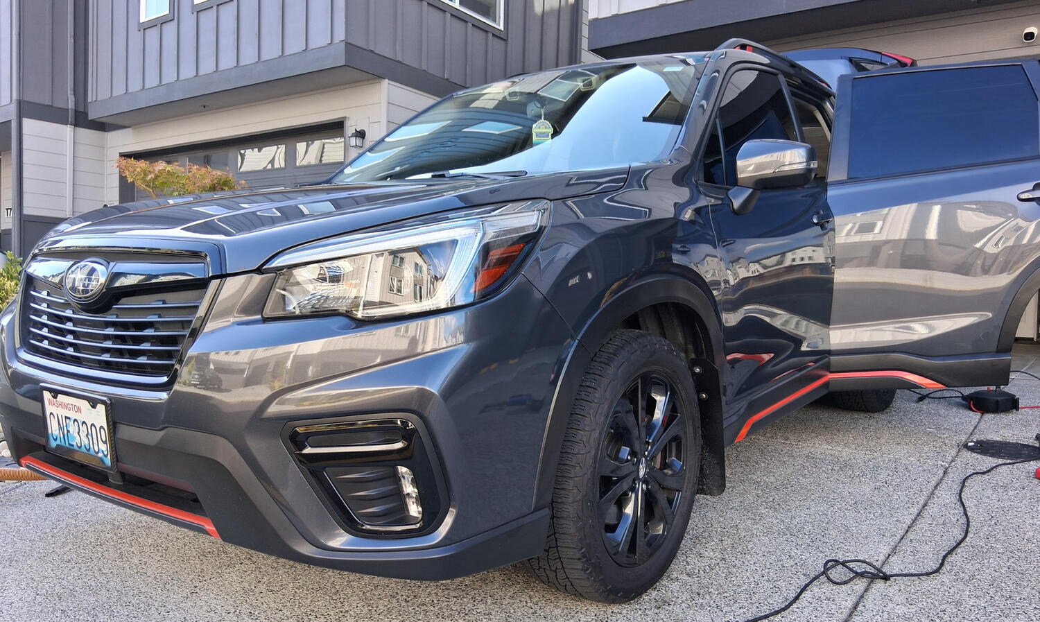 Clean Subaru Outback front view. Shiny and waxed Clean and shiny freshly detailed Subaru Outback In Snohomish